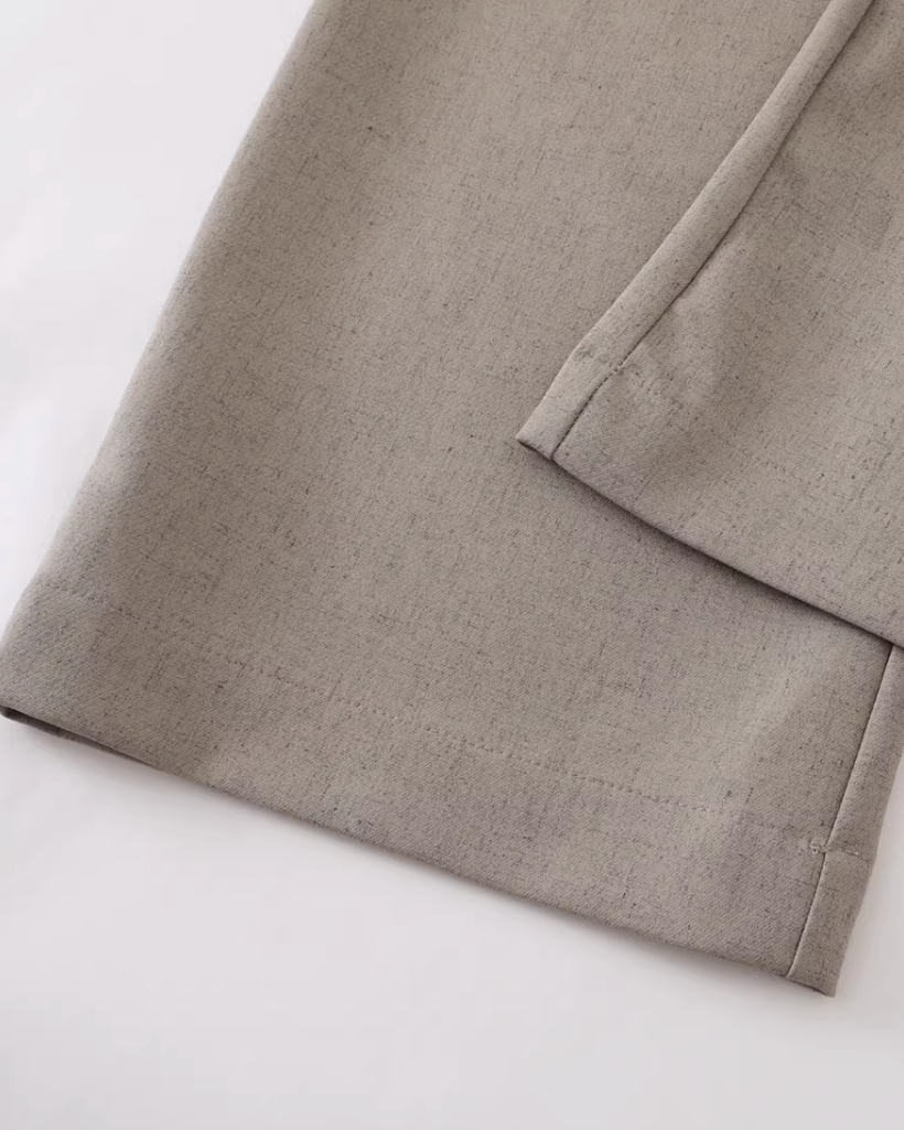 Wide Silhouette Tuck Pants N0896