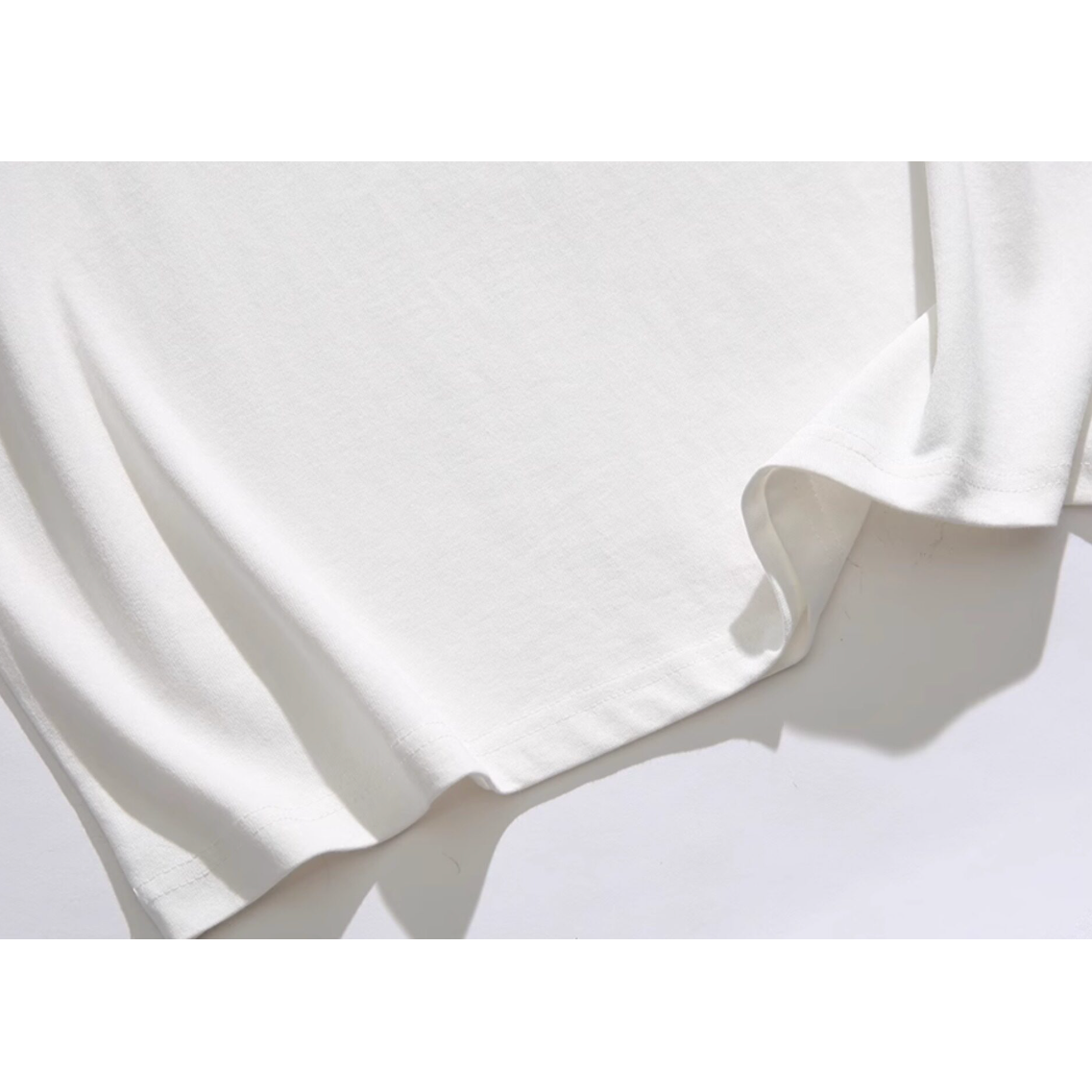 Graphic Print Smooth Fabric Half Sleeve T-Shirt N1093