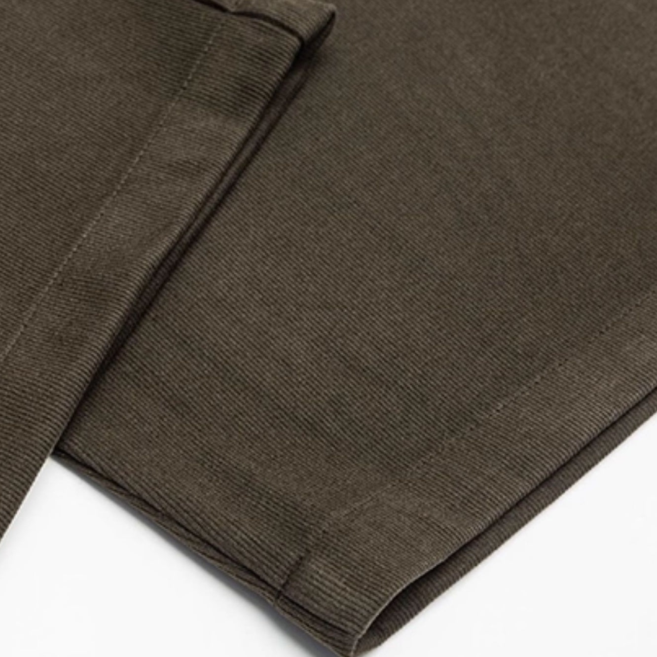 Volume Tuck Wide Cargo Pants N0958