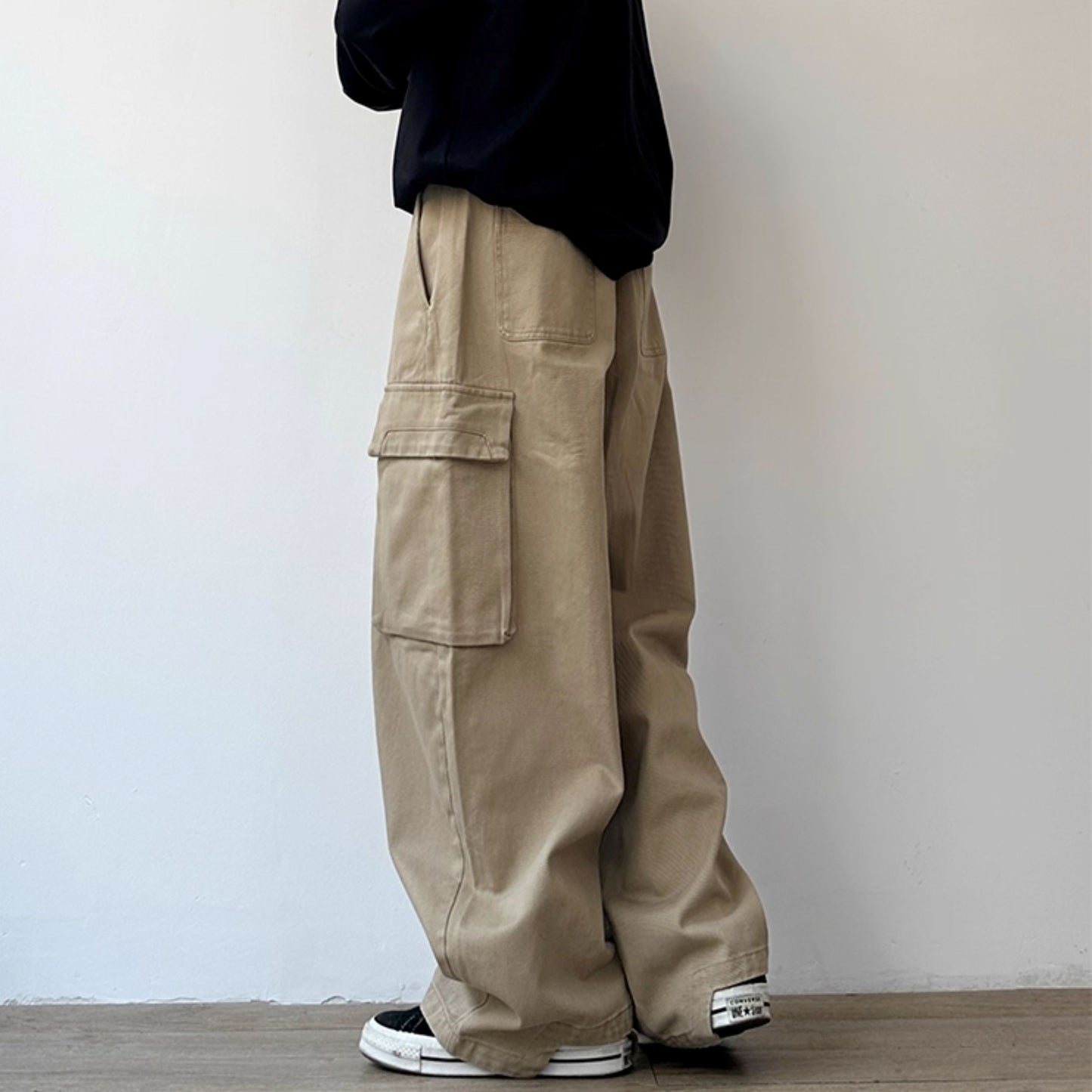 Wide Loose Silhouette Cargo Pants N0988