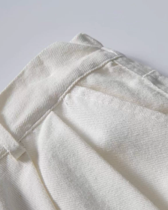 Relaxed Silhouette Tuck Wide Pants N0924