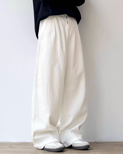 Relaxed Silhouette Tuck Wide Pants N0924