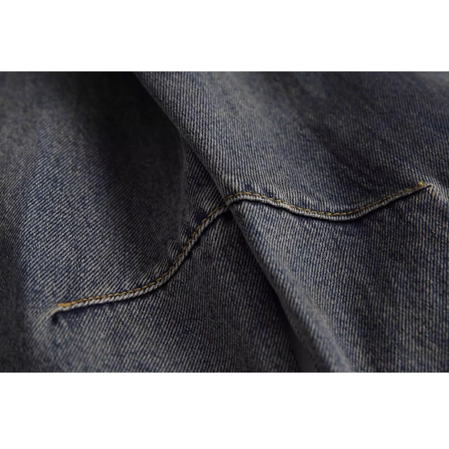 Volume Curve Loose Denim Pants N0994