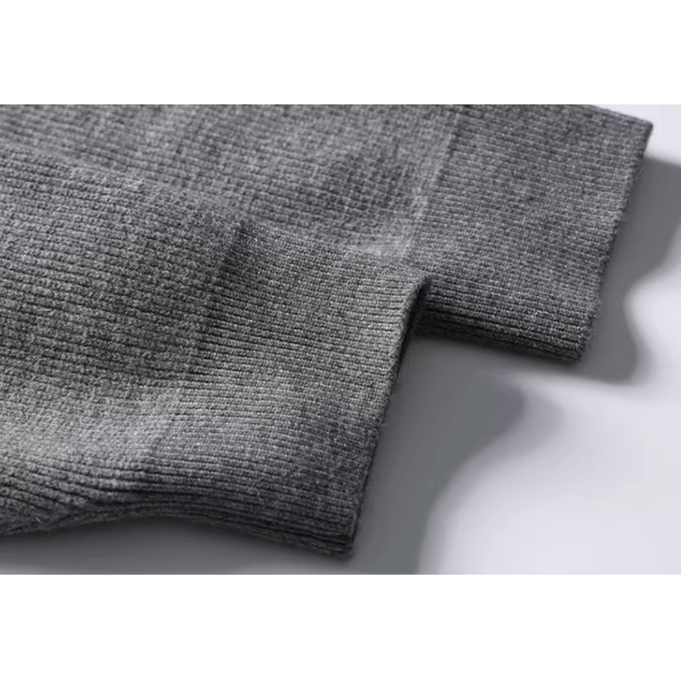 Relaxed Silhouette Henley Neck Long Sleeve sweater N1024