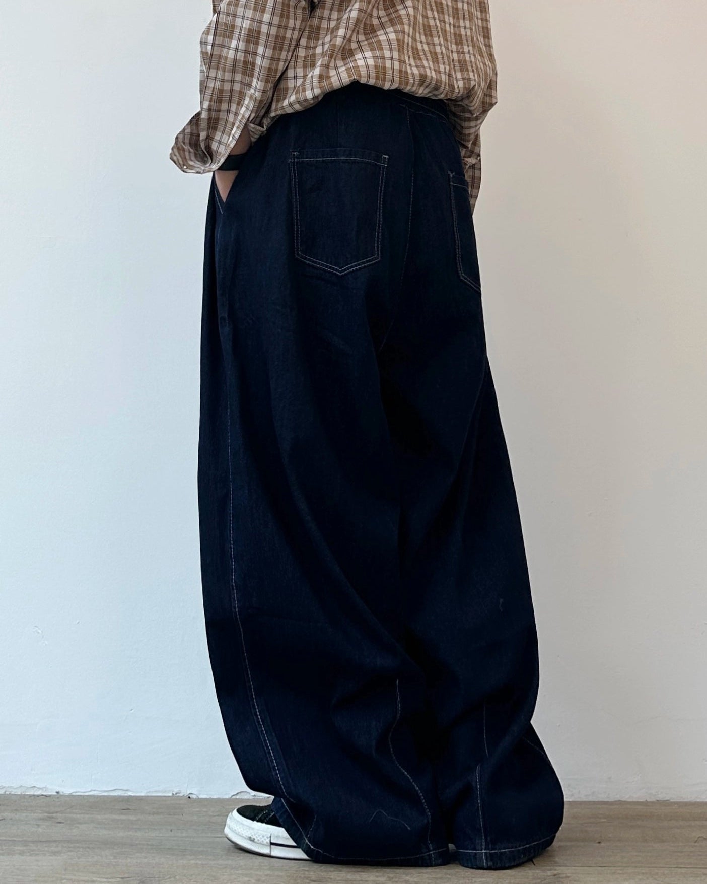 Retro Wide-Leg Jeans N0851