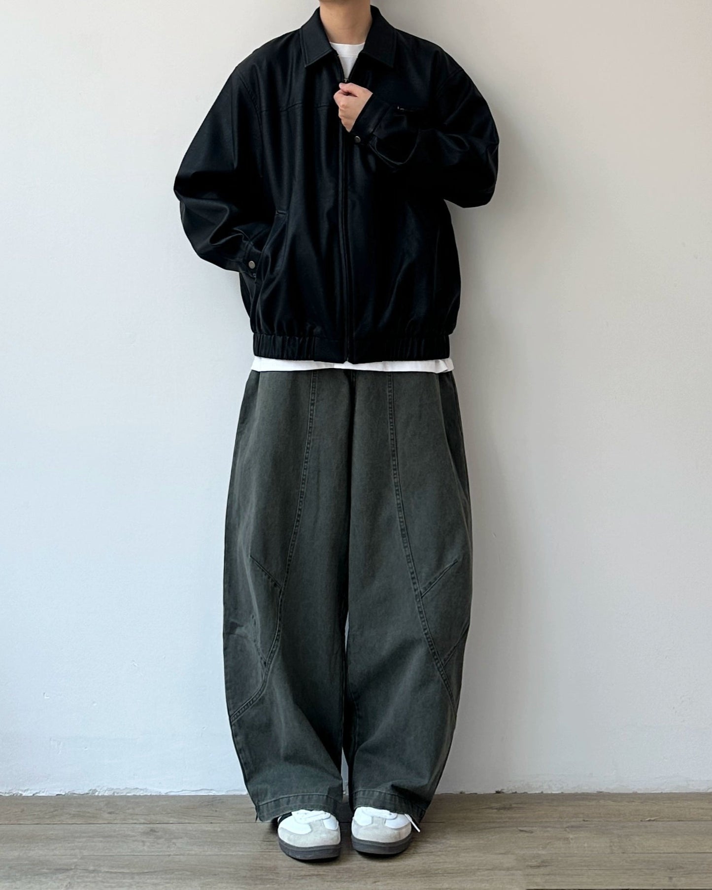 Volume Wide Silhouette Pants N0915