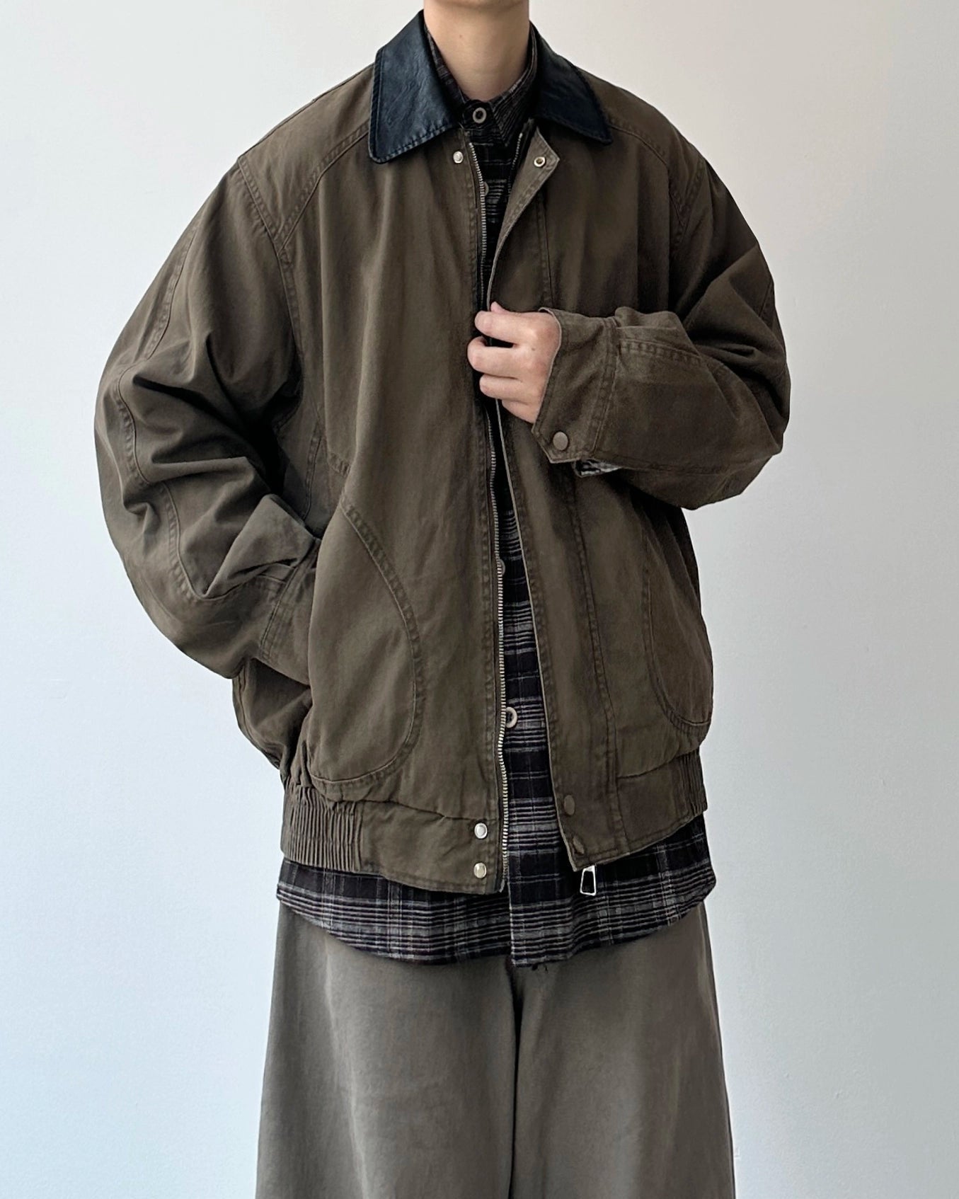 Dark Color Contrast Jacket N0928