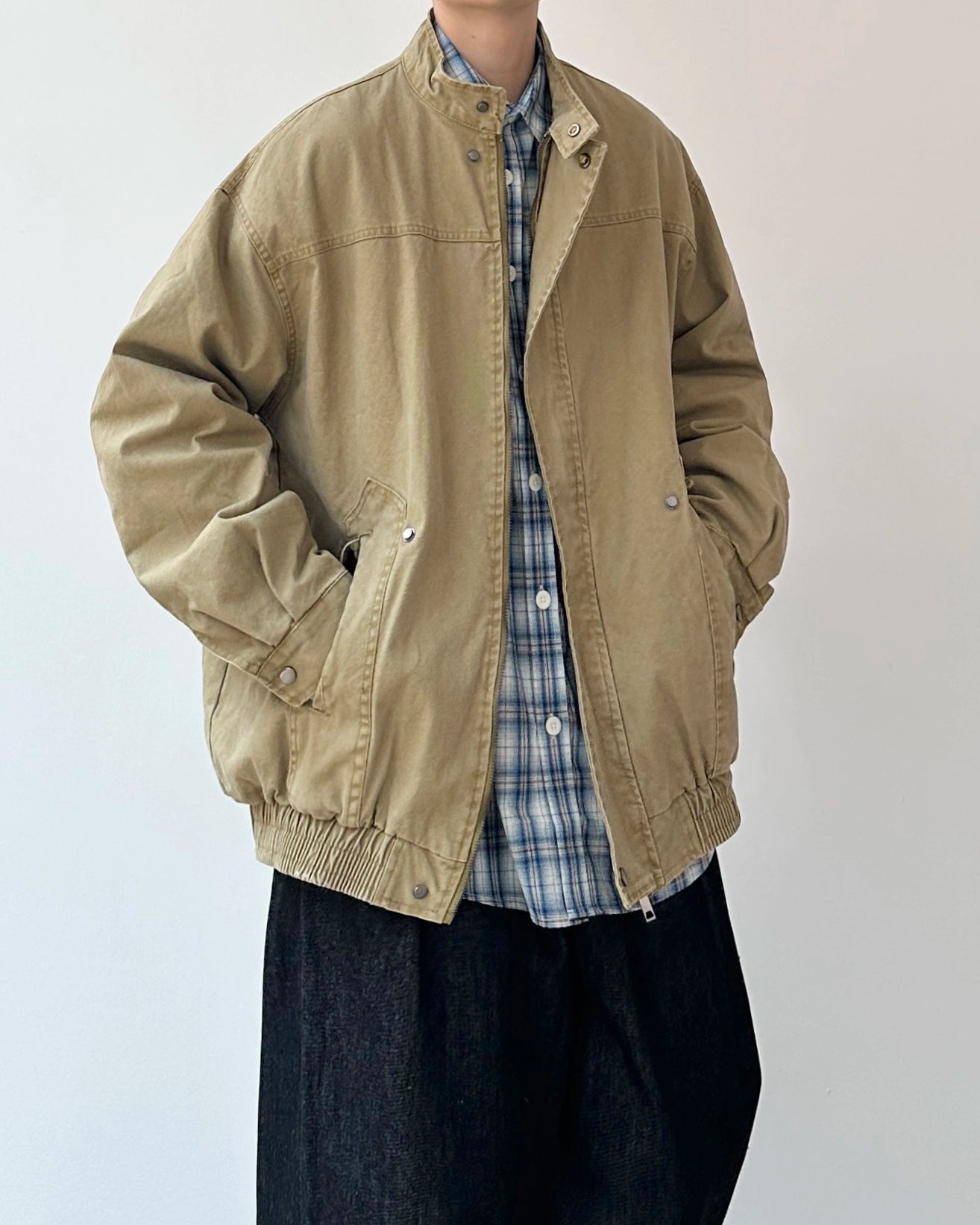 Relaxed Silhouette Stand Collar Jacket N0897