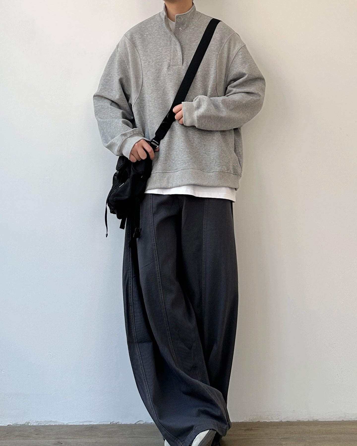 Retro Split Collar Sweatshirt N0878