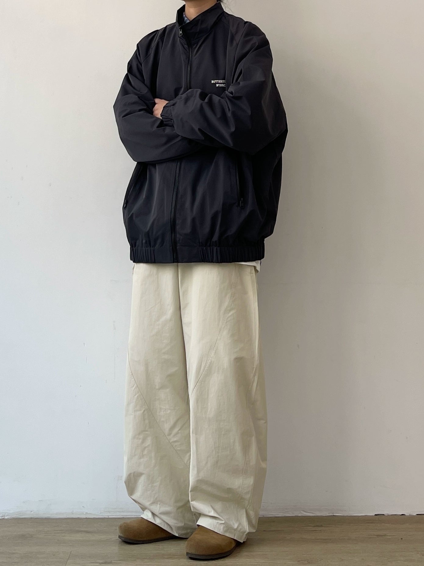 Simple Logo Blouson Light Outer N0634