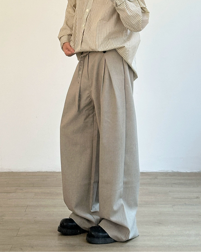 Wide Silhouette Tuck Pants N0896