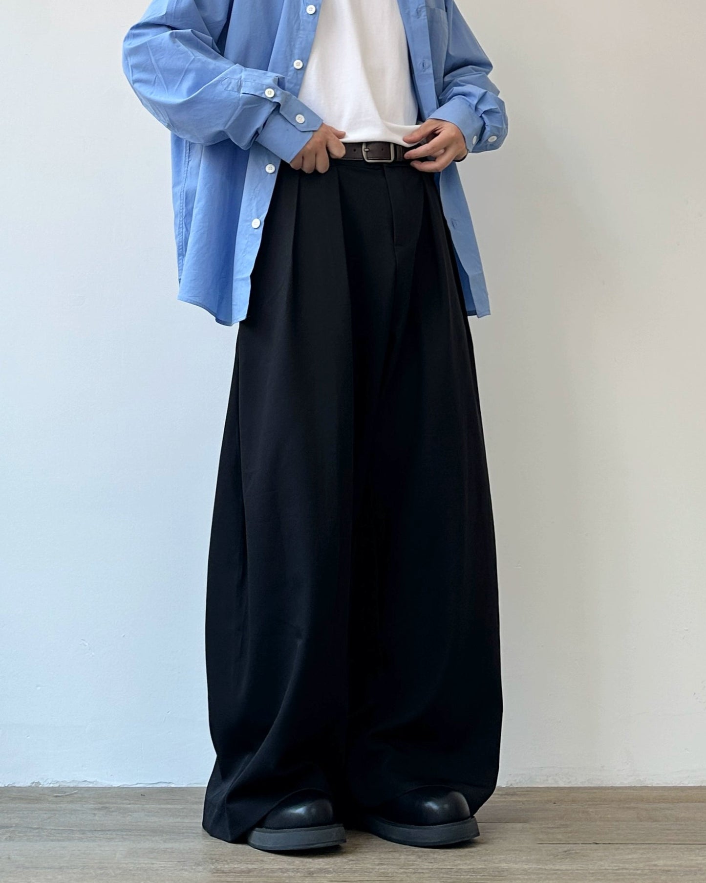 Deep Tuck Wide Pants N0902