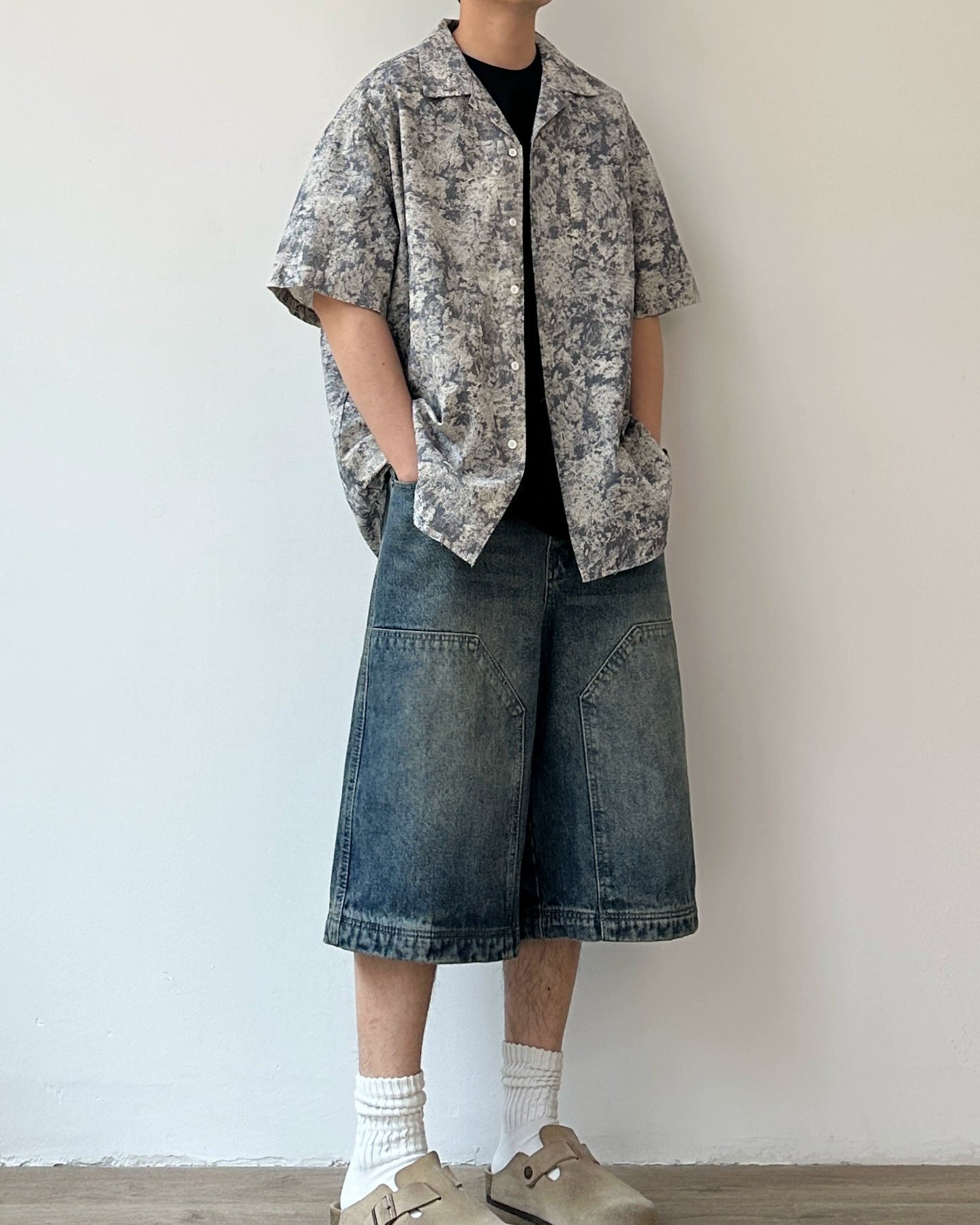 Abstract Pattern Open Collar Shirt N0811