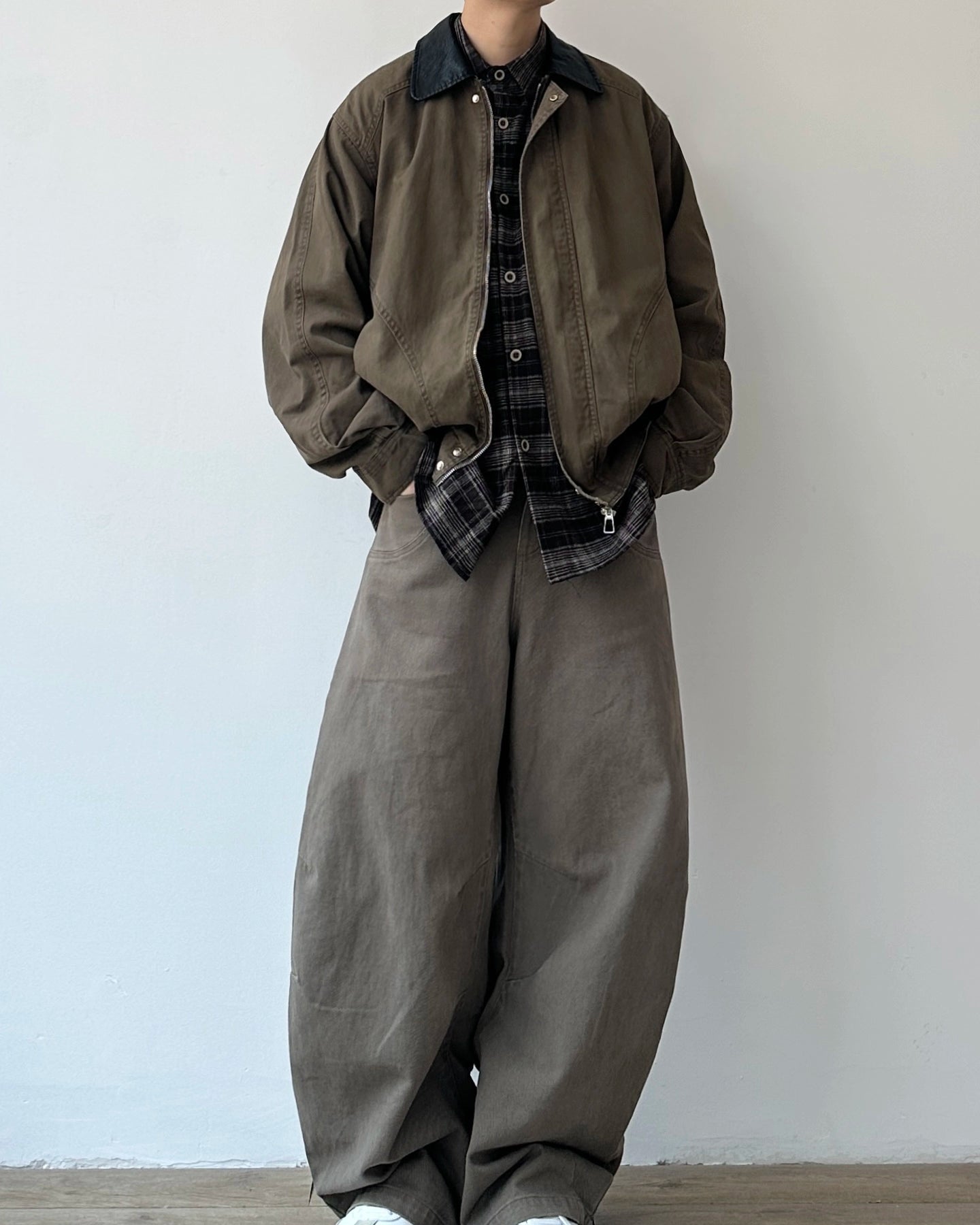 Dark Color Contrast Jacket N0928