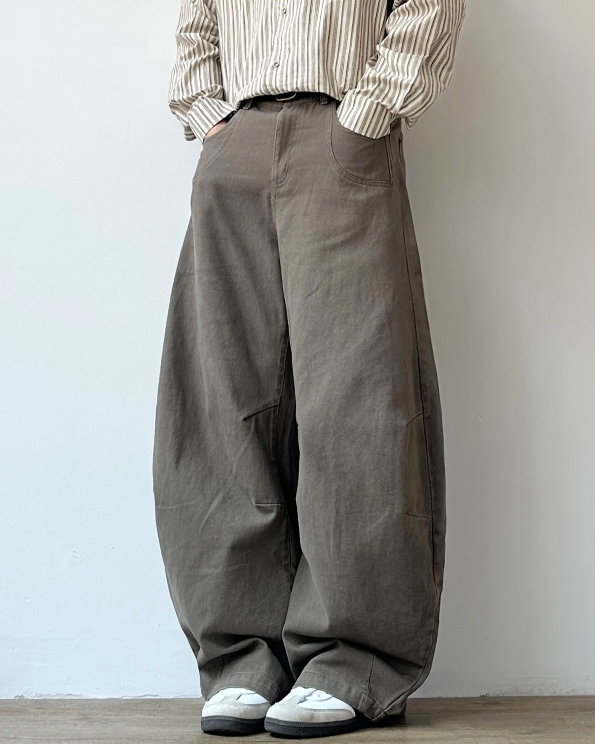 Volume Silhouette Wide Pants N0923