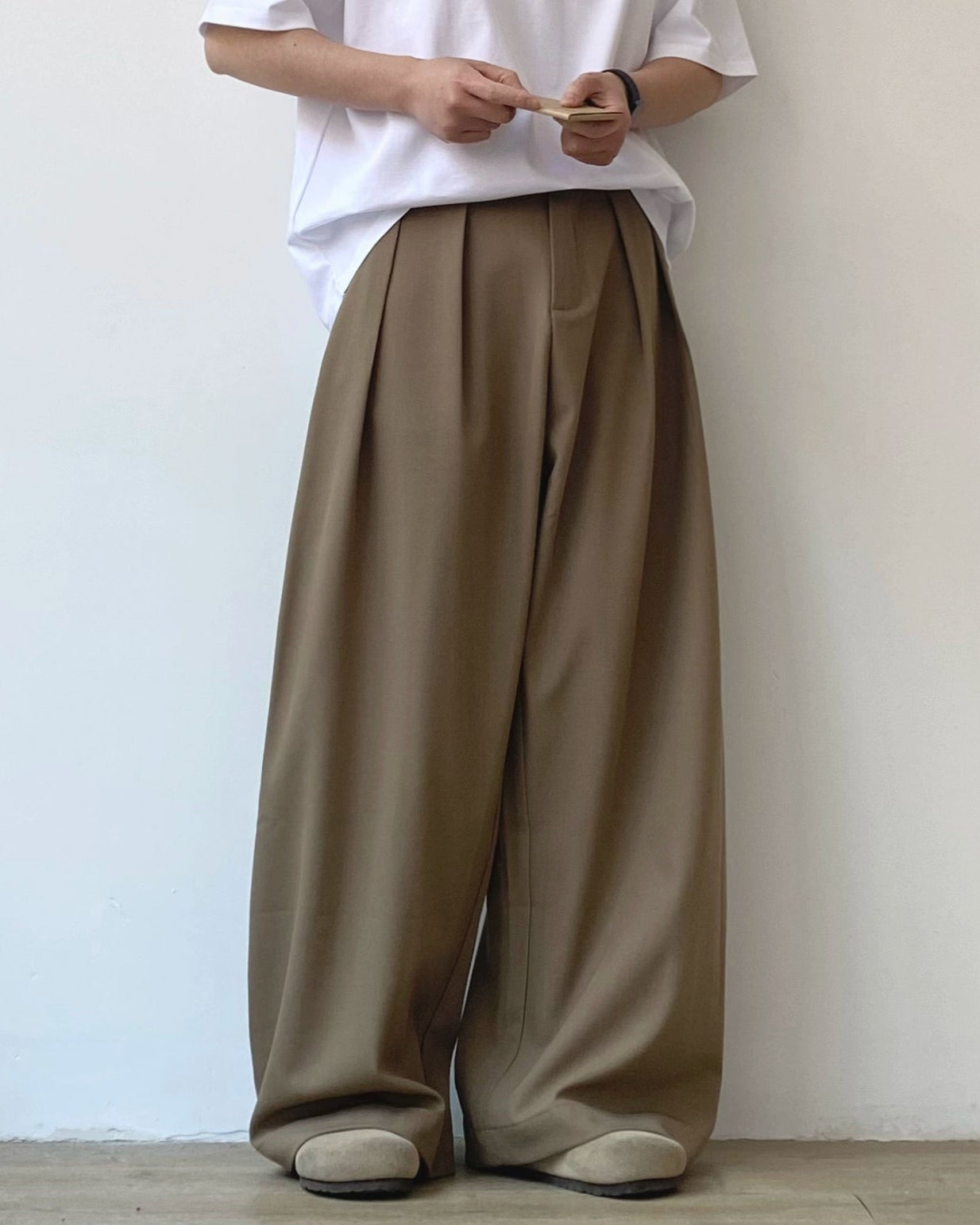 Deep Tuck Wide Pants N0902