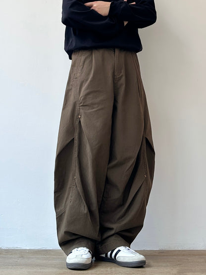 Volume Silhouette Cargo Pants N0948