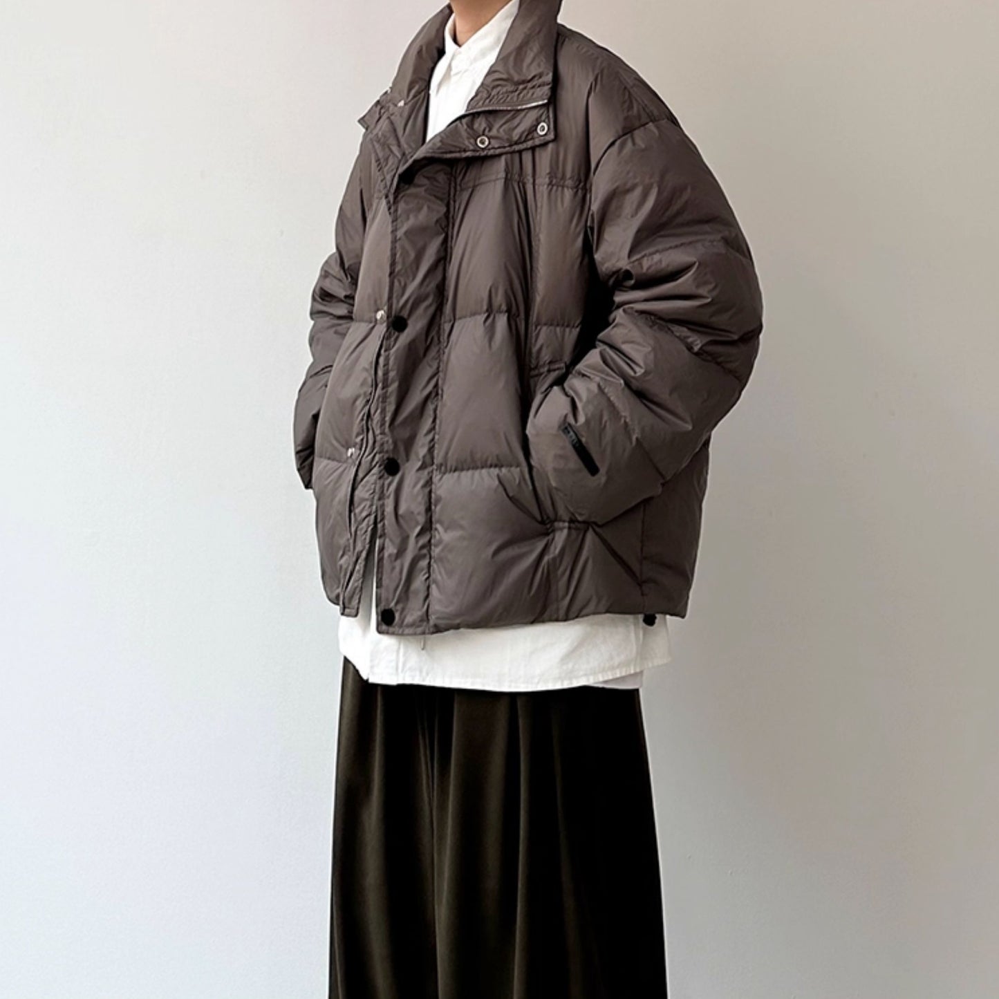 Volume Short Stand Collar Down Jacket N0959