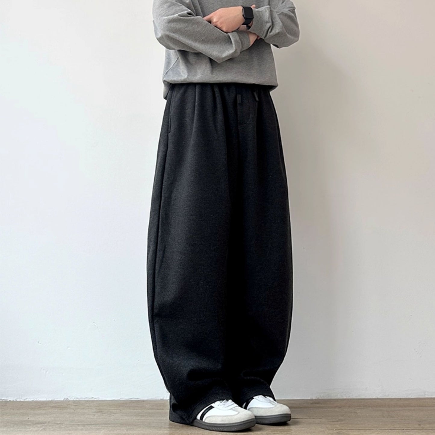 Volume Wide Silhouette Sweat Pants N0989