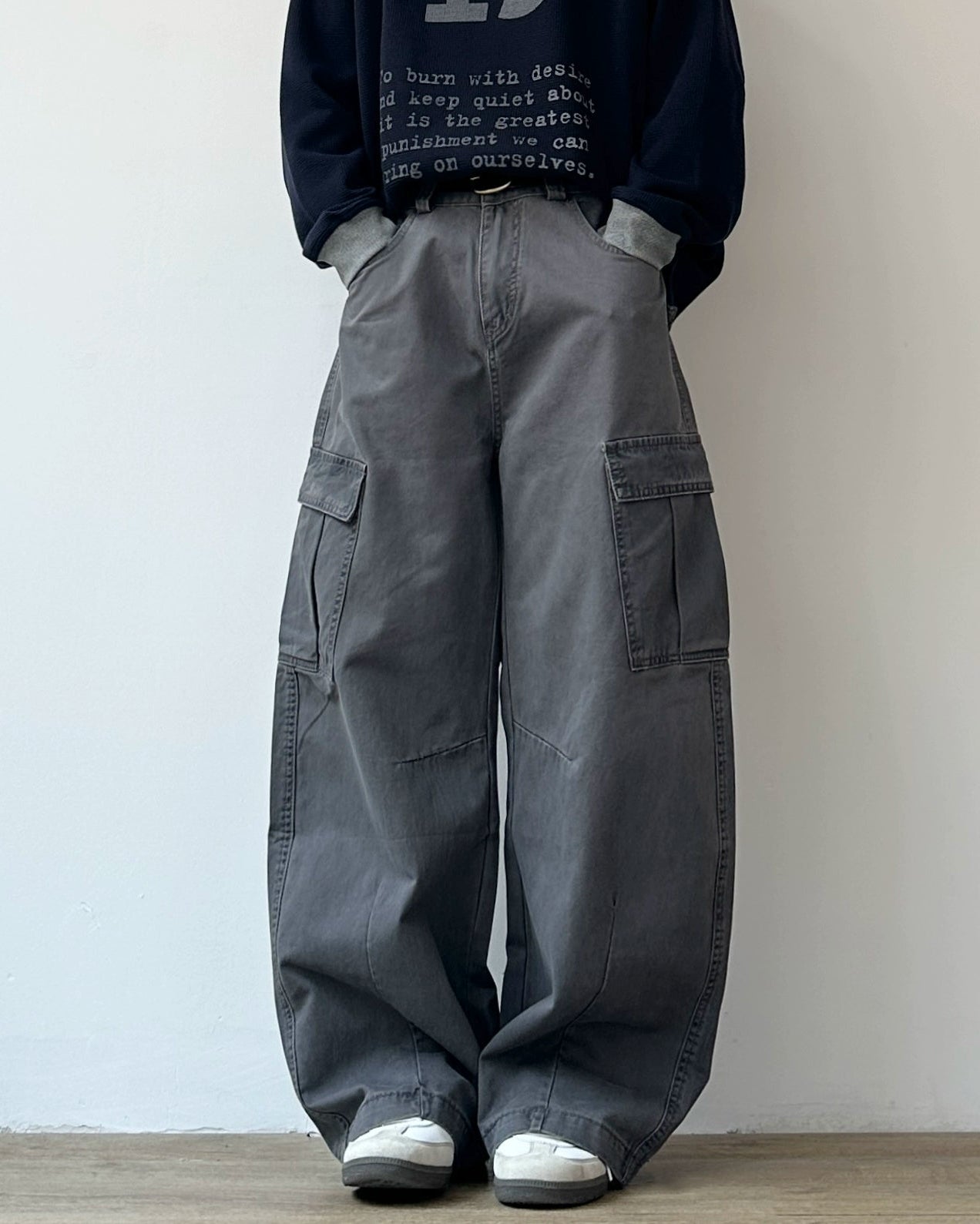 Wide Cargo Loose Fit Pants N0945