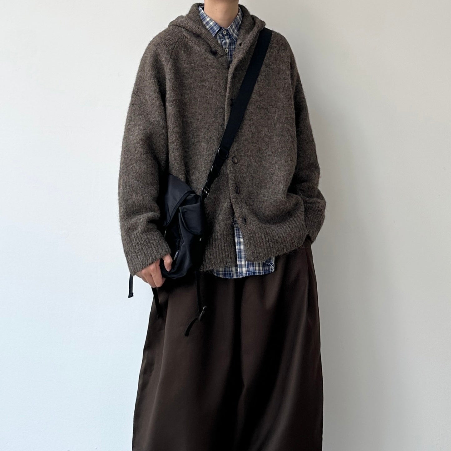 Relaxed Silhouette Button Cardigan N0950