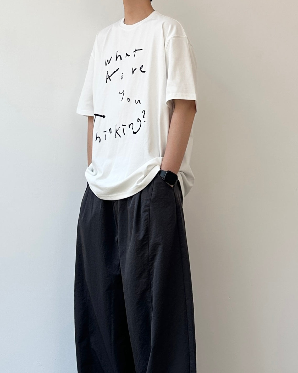 Hand-Drawn Letter Print T-shirt N0794