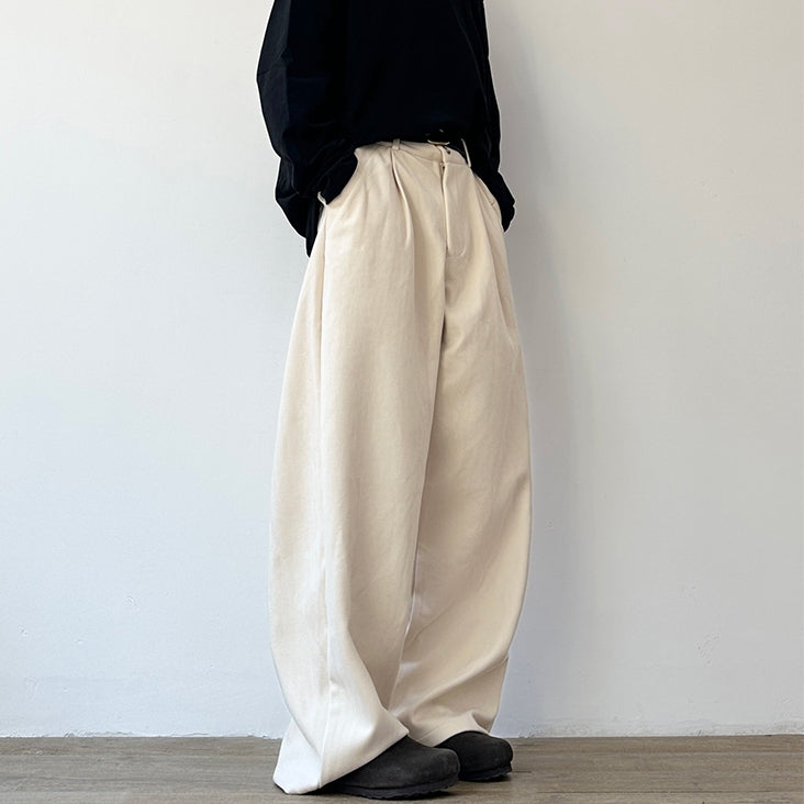 Volume Silhouette Tuck Wide Pants N1007