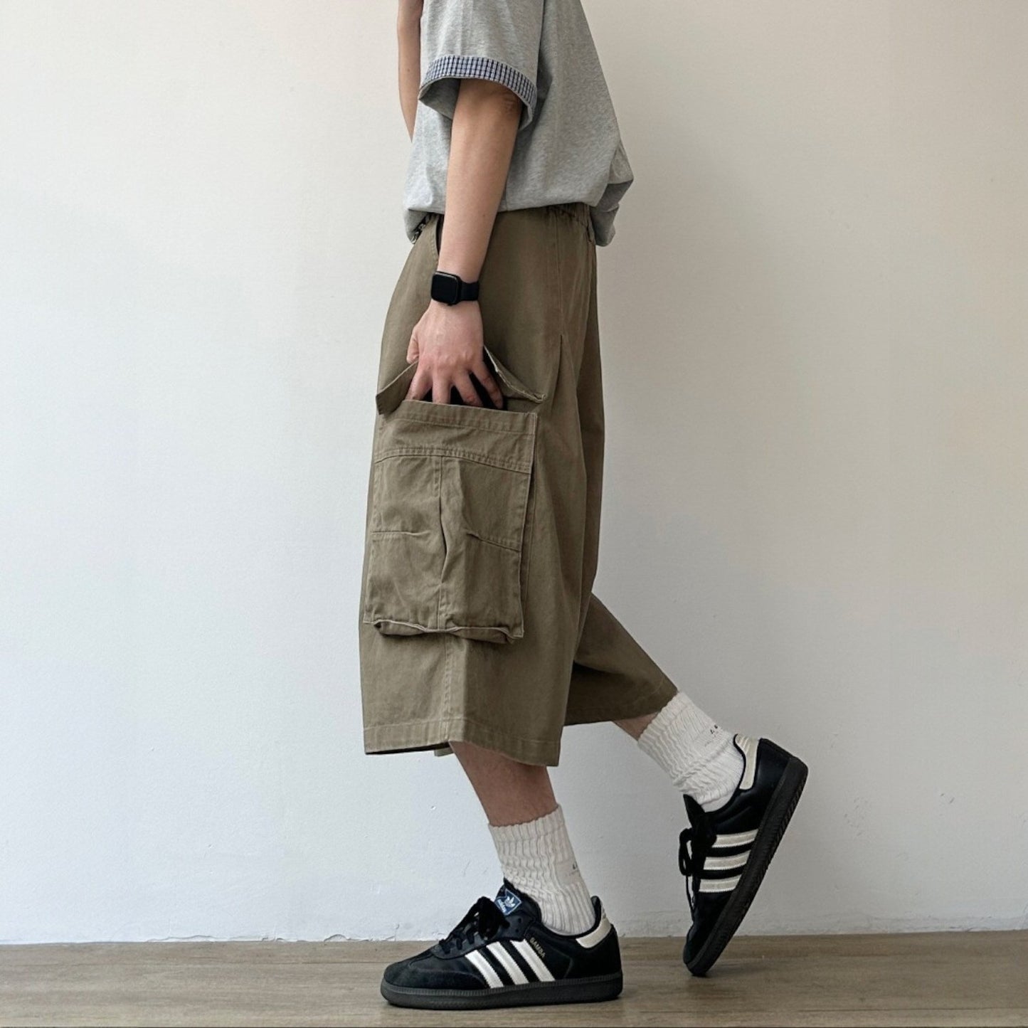 Multi Pocket Relaxed Cargo Half Pants N1089