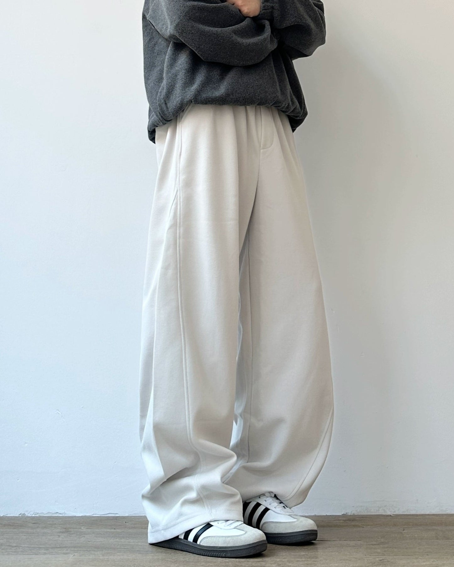 Wide Silhouette Relax Sweat Pants N0906