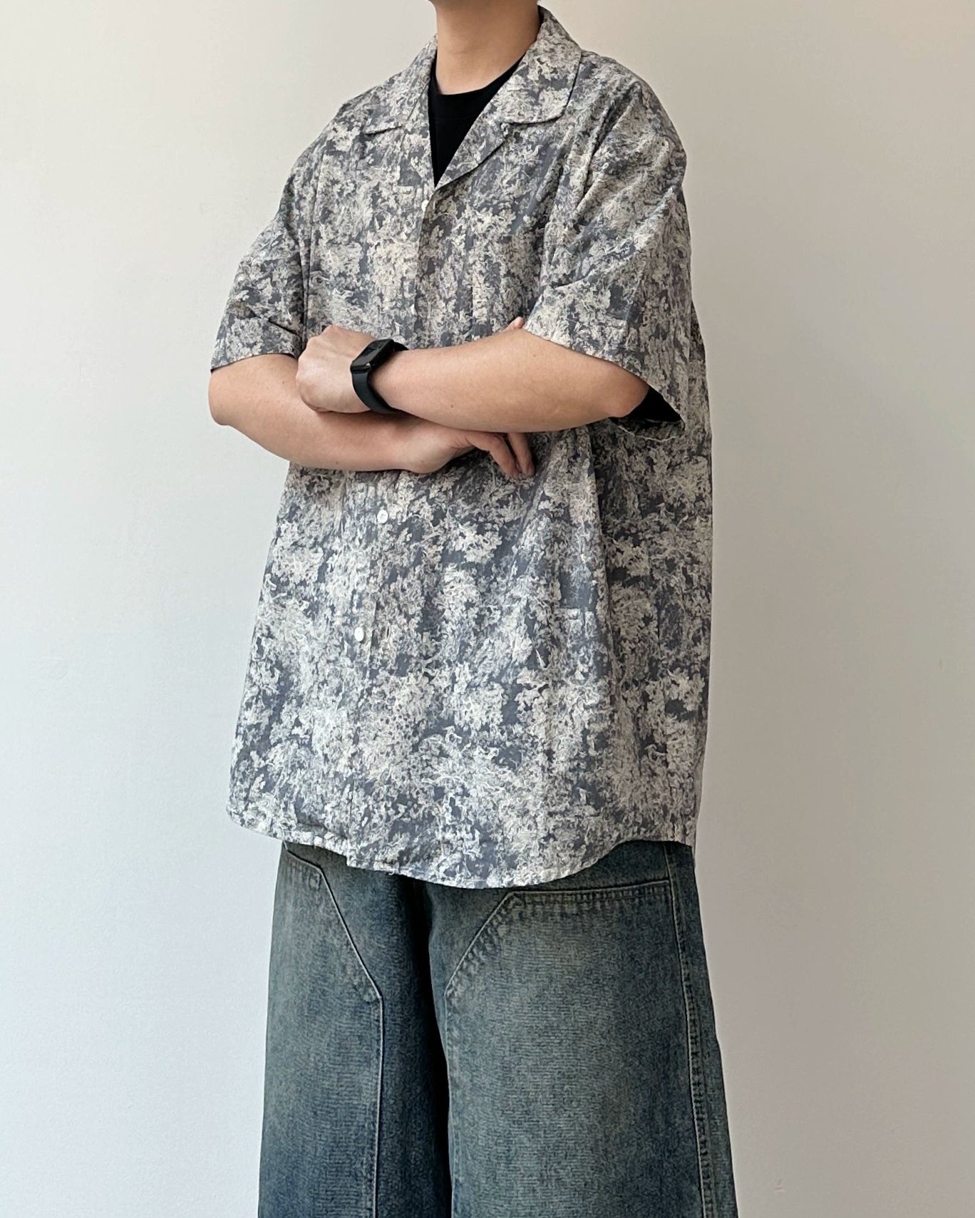 Abstract Pattern Open Collar Shirt N0811