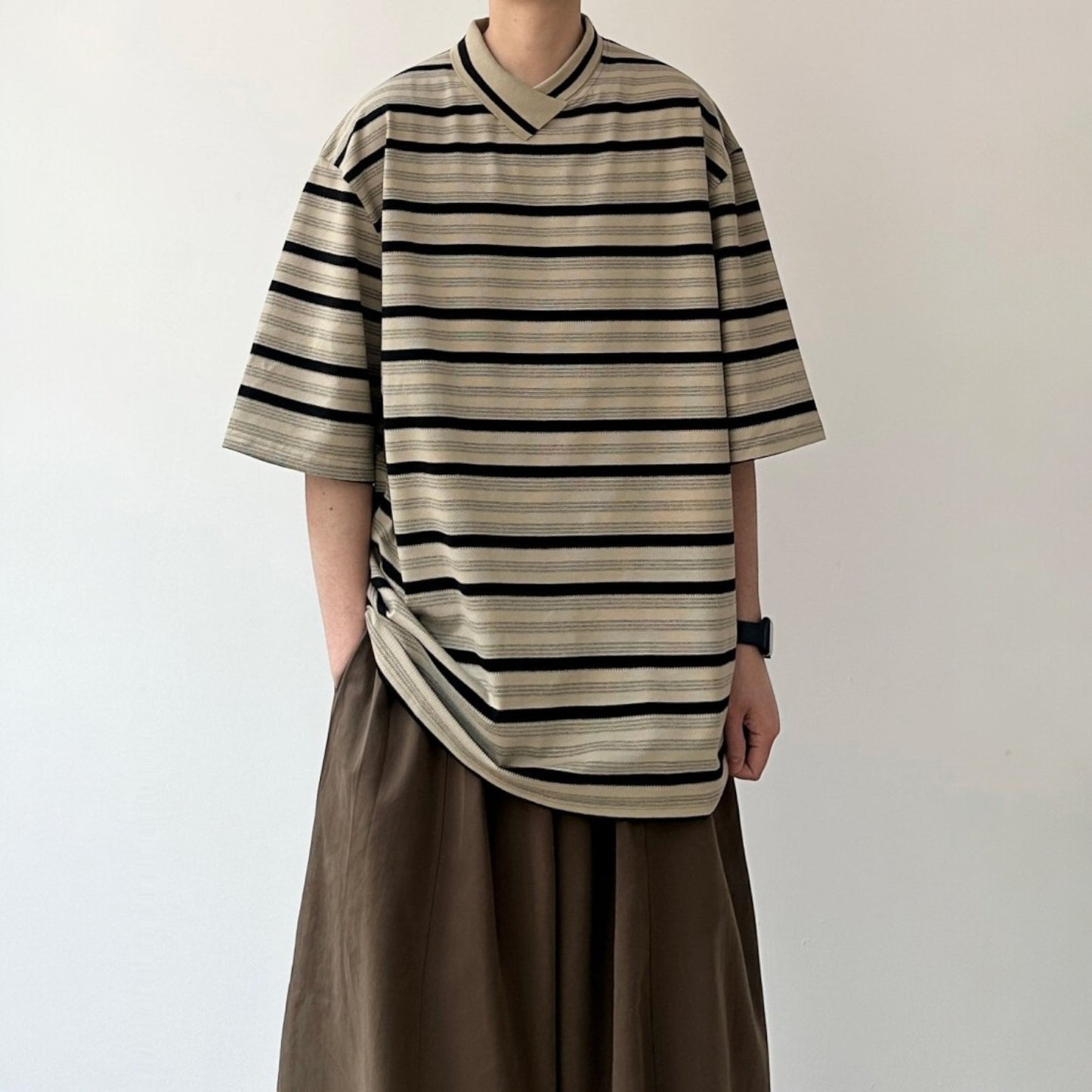 Border V-Neck Half Sleeve Top N1085