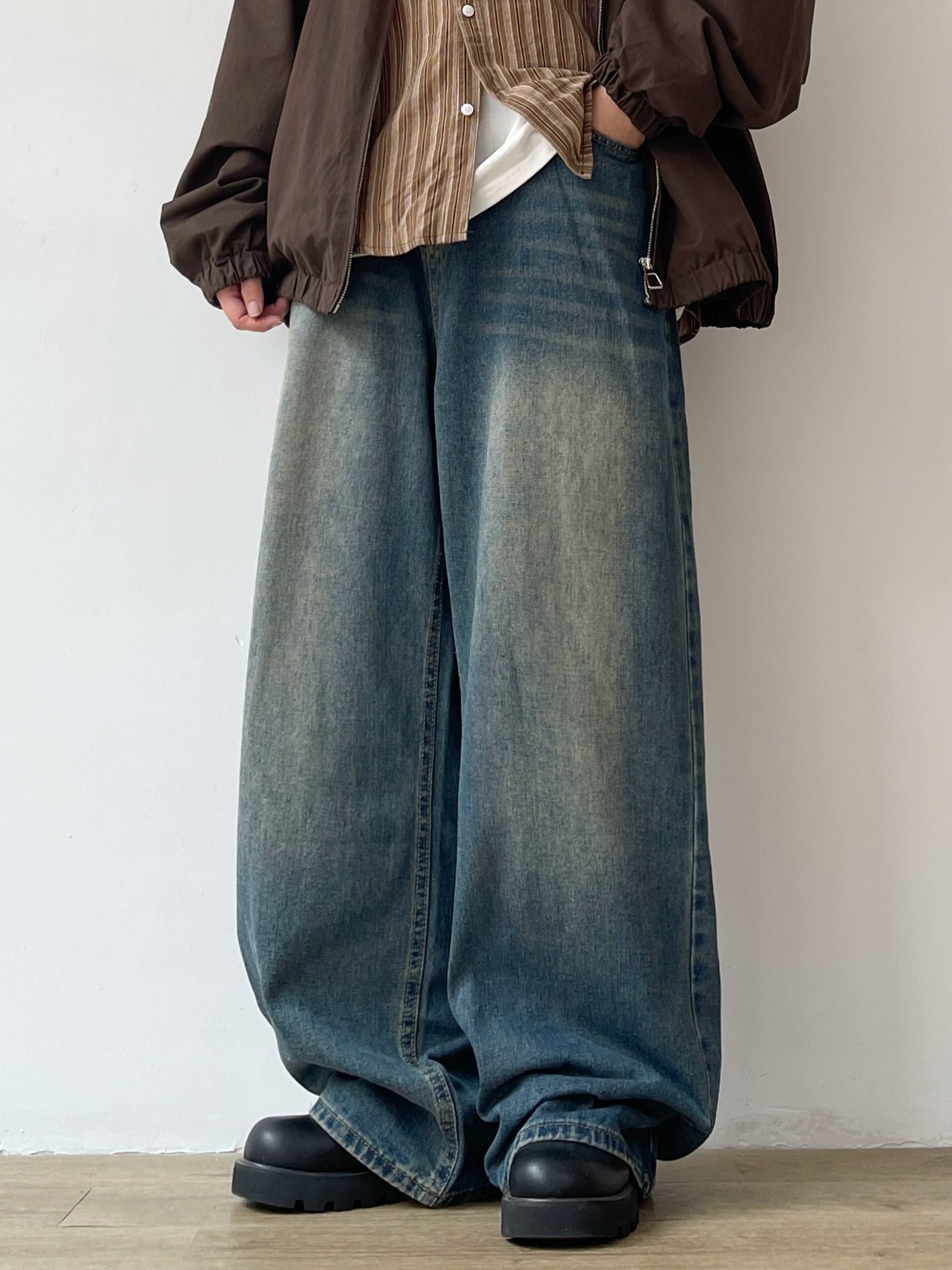 Retro Wide-Leg Unisex Jeans N0604
