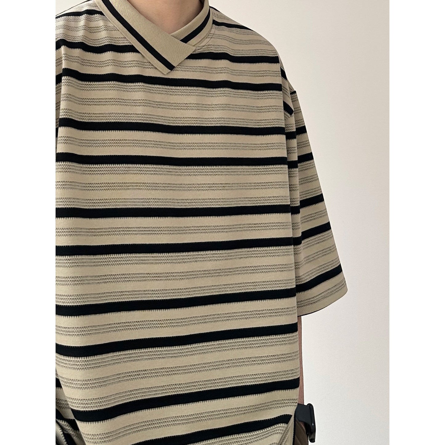 Border V-Neck Half Sleeve Top N1085