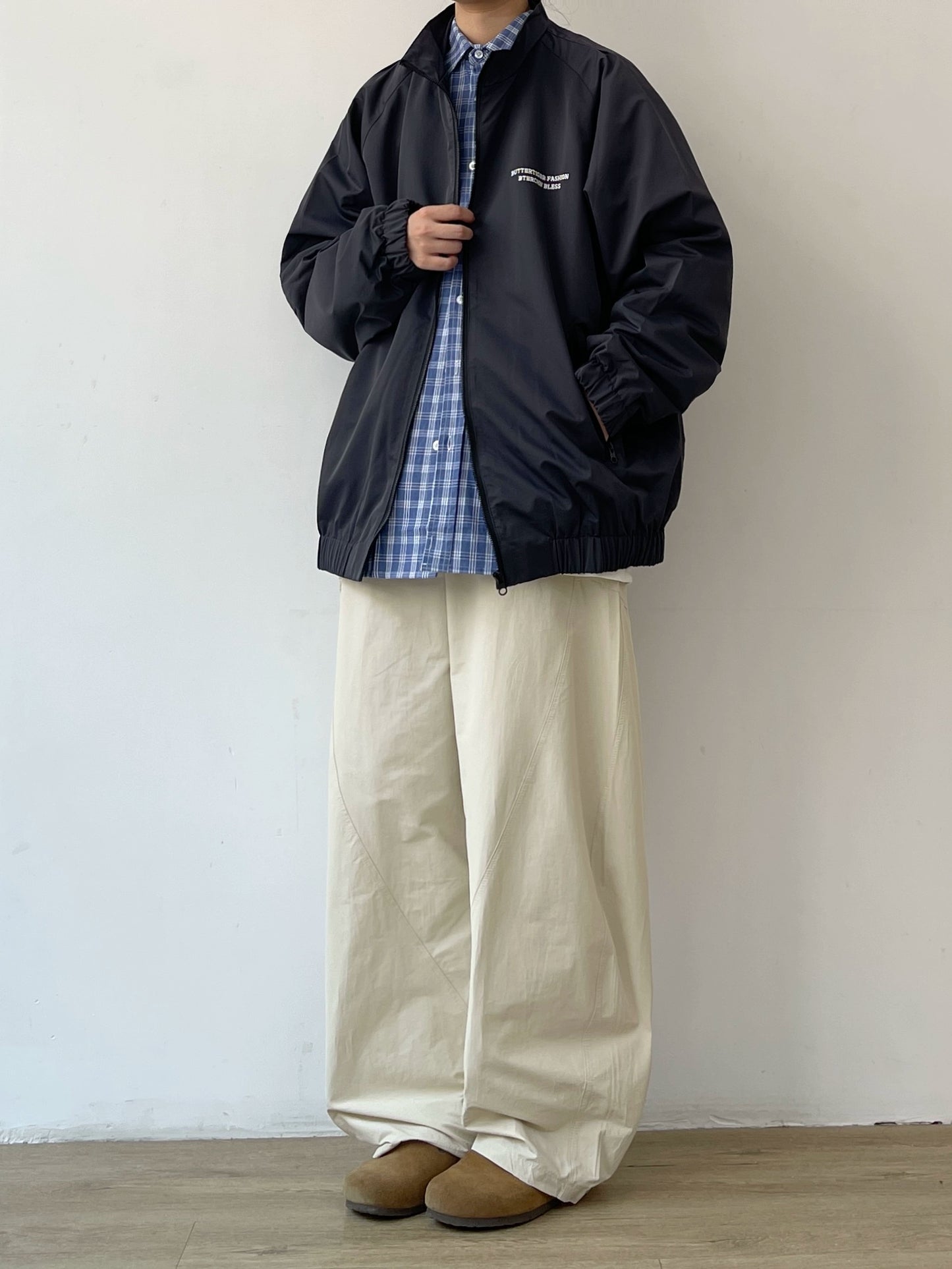 Simple Logo Blouson Light Outer N0634