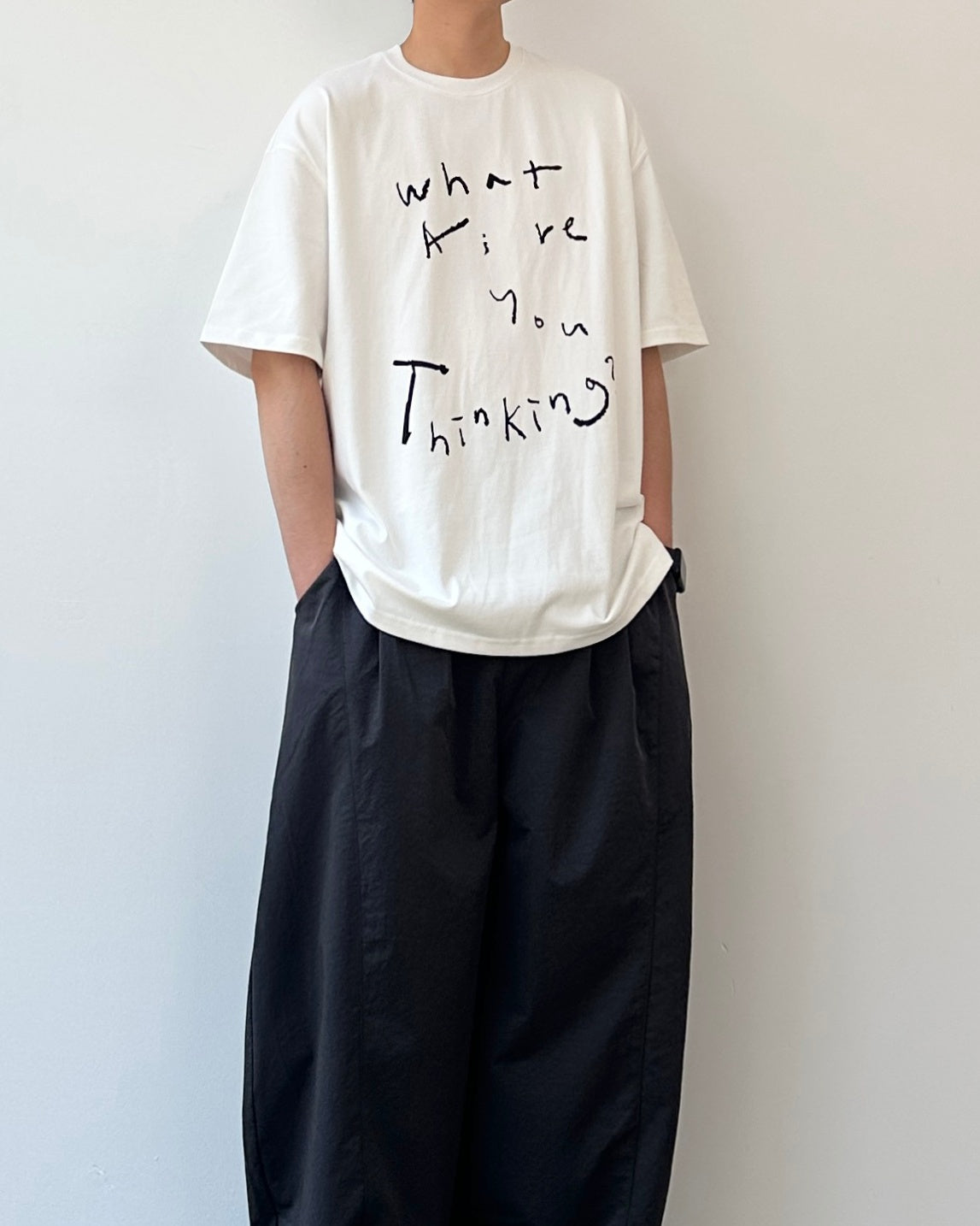 Hand-Drawn Letter Print T-shirt N0794